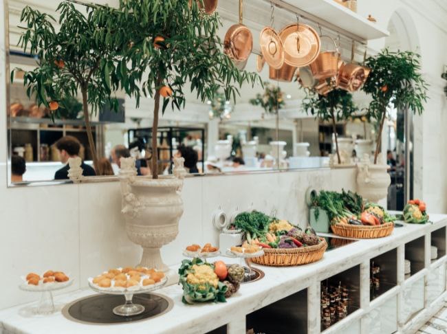 stregis-credenzadiaugusto-lumen-meat